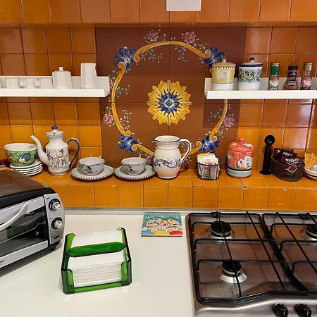 Apartmán Ti Racconto Il Mare Salerno Exteriér fotografie