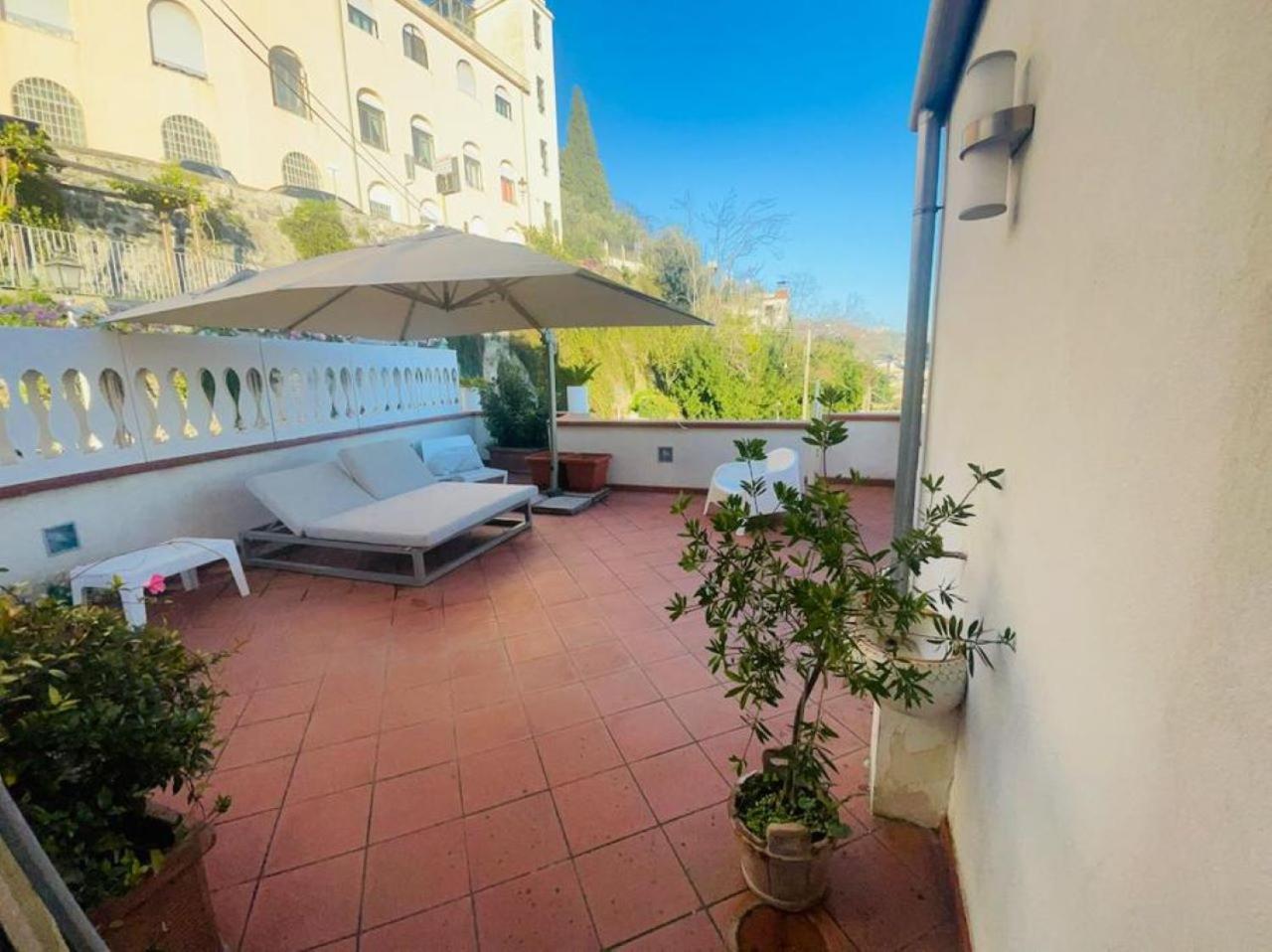 Apartmán Ti Racconto Il Mare Salerno Exteriér fotografie