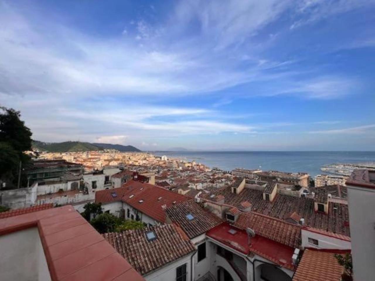 Apartmán Ti Racconto Il Mare Salerno Exteriér fotografie